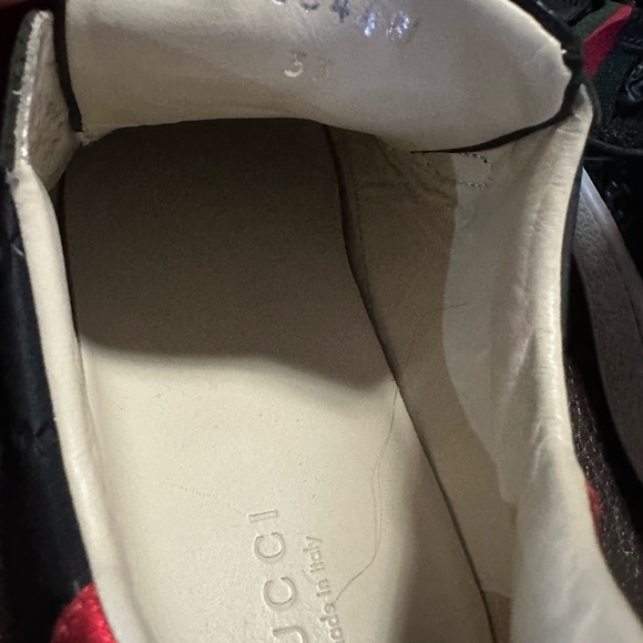 Gucci Kids Black and Green Sneakers - Picture 4 of 5